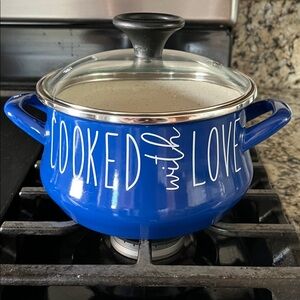 Stylish Blue Cookware Pot with Lid 2.5 Qts